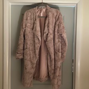 Fluffy pink jacket US M - never worn!